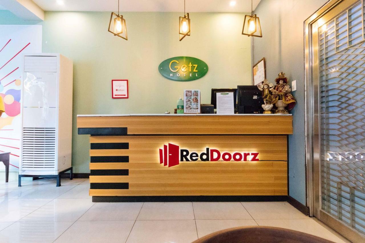 Reddoorz Plus @ Tayuman Manila Exteriör bild